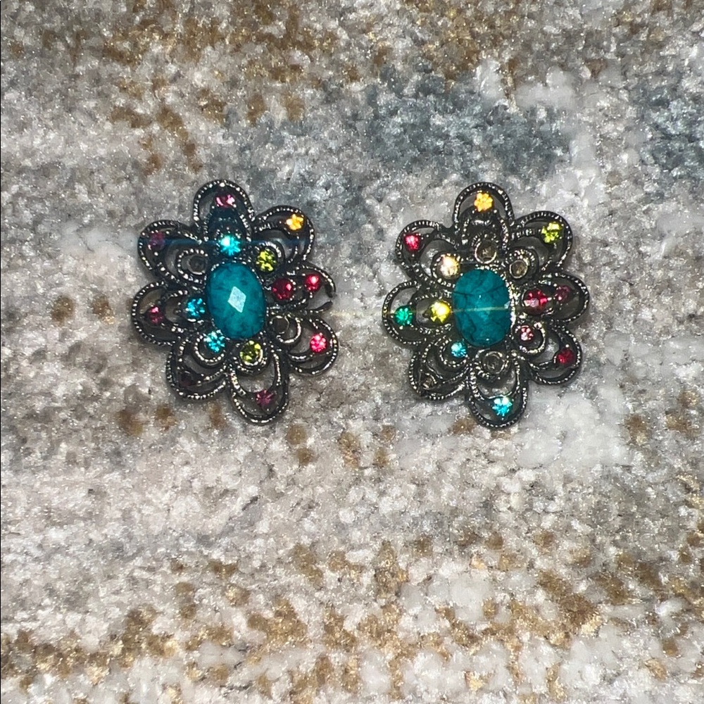 ‼️ Multicolor Floral Earrings ‼️
